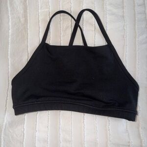 Fleo Chloe High Neck Sports Bra